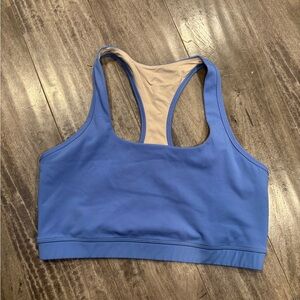 Stylish Blue Racerback Sports Bra